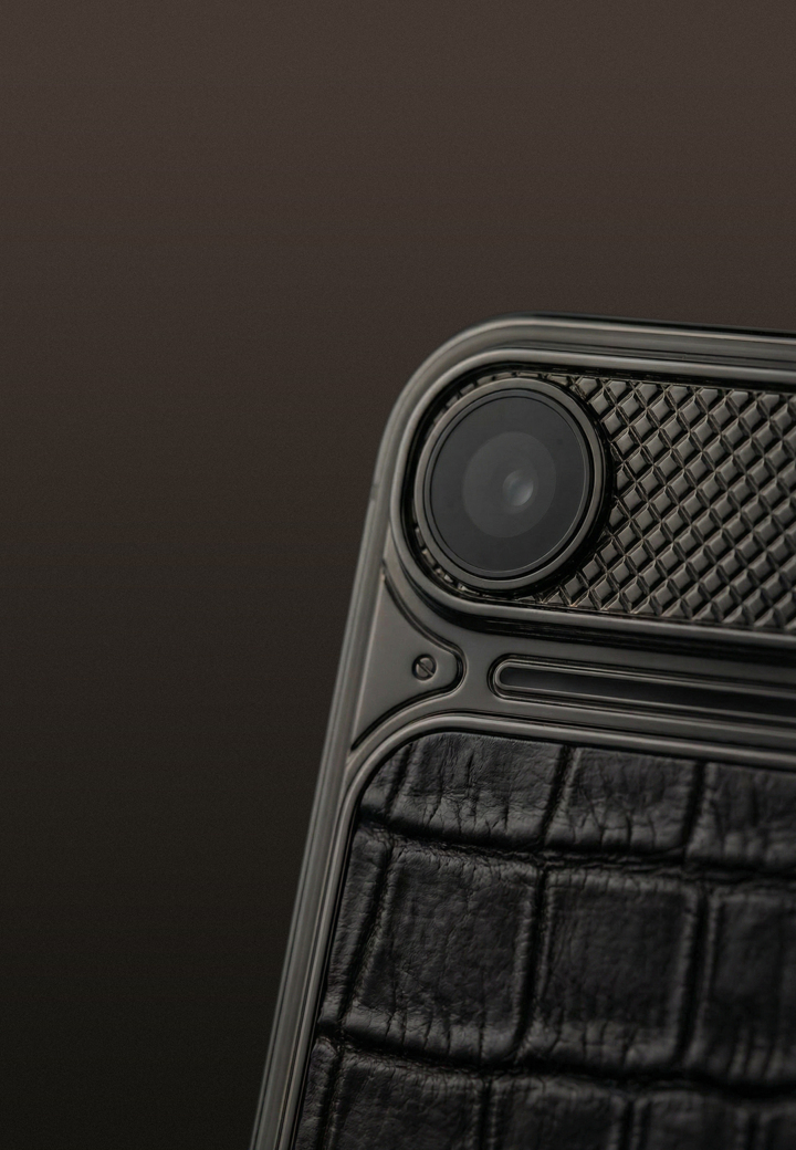 Guilloché Air Black